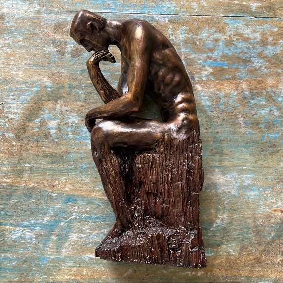 The Thinker Statue - Picture 9 of 9